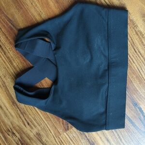 Fabletics sports bra